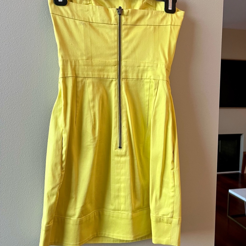 French Connection yellow strapless back-zip dress - Picture 4 of 6